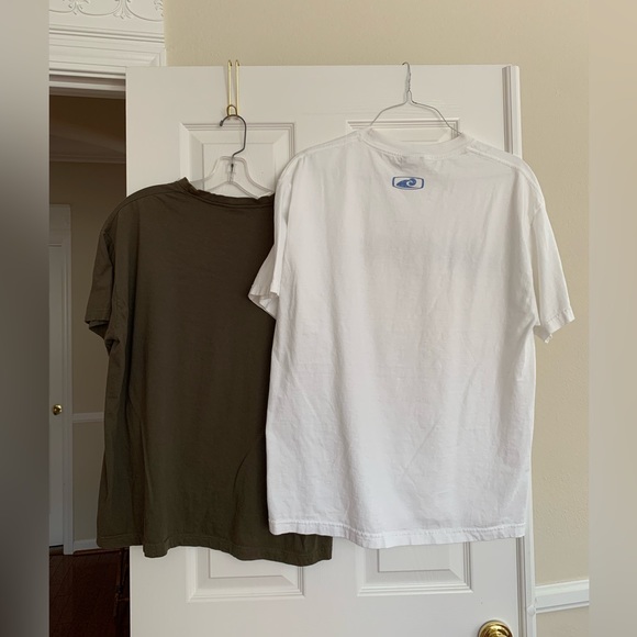 Bundle: 2 Men’s Crewneck T-Shirts: Olive w/Paris Print & White w/Hawaii Print XL - Picture 2 of 10